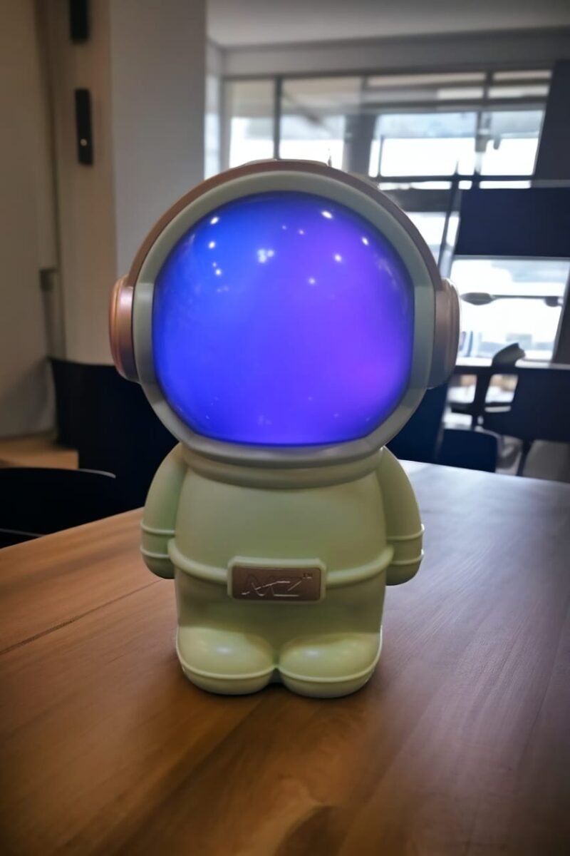 Personalized Name Astronaut Bluetooth Wireless Speaker|| MZ M6 Speaker - Image 6